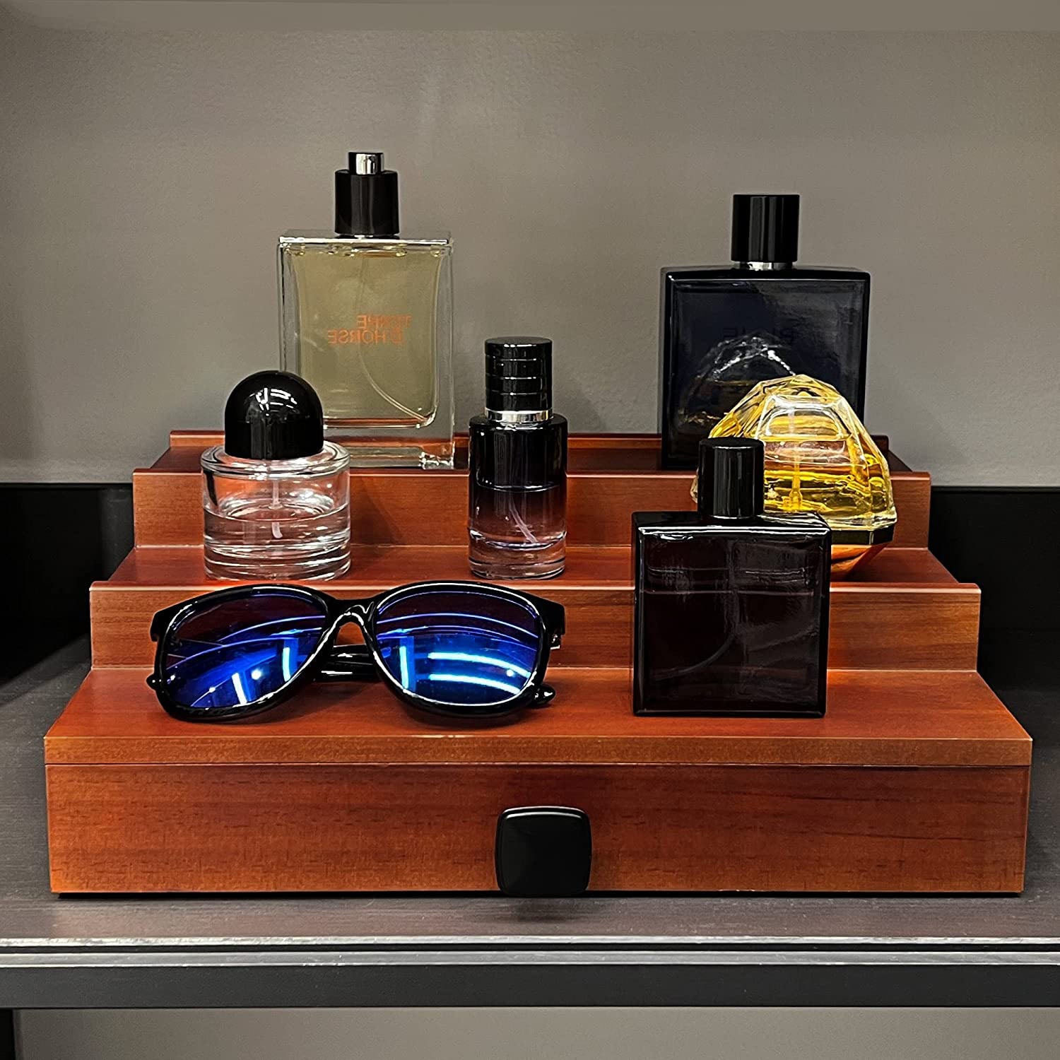 Cologne Stand & Storage