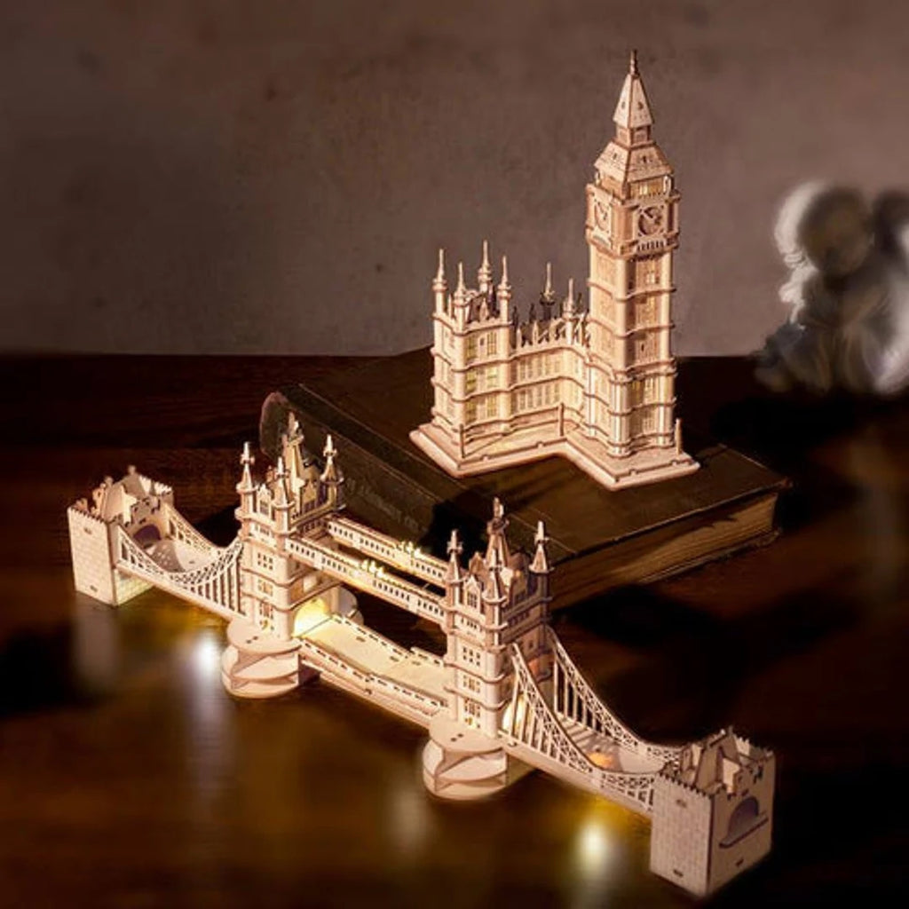 London Bundle - World Landmarks (2 Items)